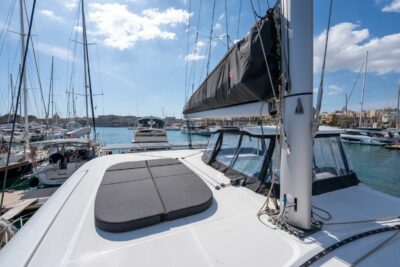 New Lagoon Lagoon 42 in Malta (MT) - photo 3
