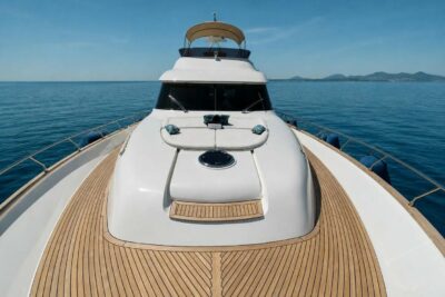 4 cabin motor boat - boat image 15