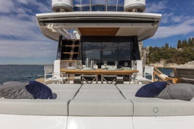 3 cabin 6 guest motor boat in Liguria (Italy) - boat image 6