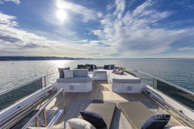 6 berth boat for sale in Liguria (Italy) - photo 9