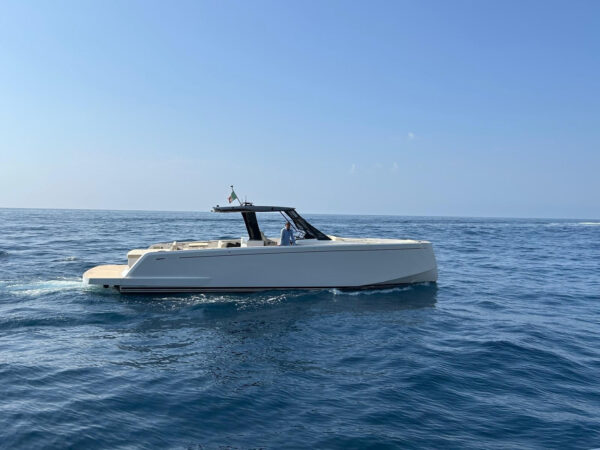 Pardo Yachts Pardo 43 – Barca A Motore – 2 cabine (2021)