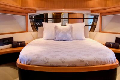 23.2m Pershing Pershing 76 yacht - photo 14