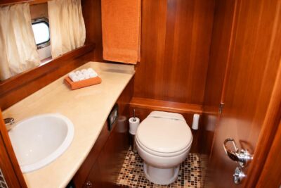 0 berth boat for sale in Liguria (Italy) - photo 9