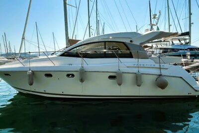 Used Prestige Prestige 38S 2010 for sale - image 2
