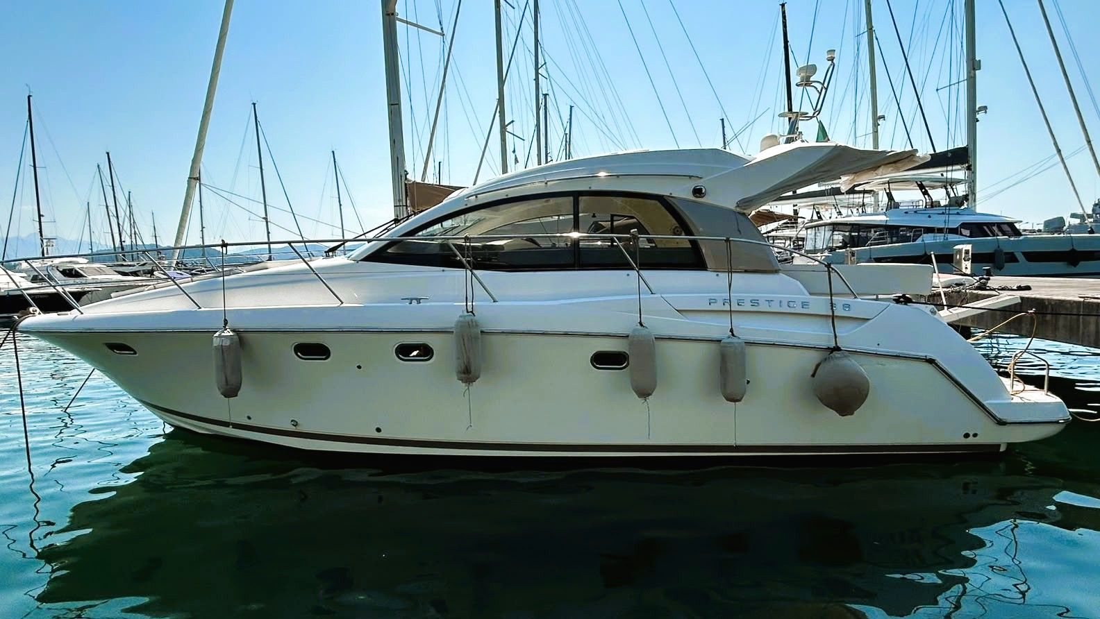 Prestige Prestige 38S