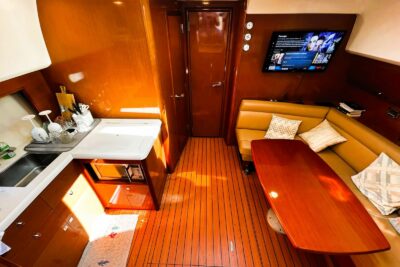Motor boat by Prestige model Prestige 38S - photo 18
