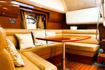 Prestige Prestige 38S in Liguria (Italy) - boat image 20