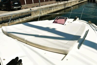 Prestige Prestige 38S in Liguria (Italy) - boat image 10