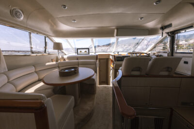 3 cabin 0 guest motor boat in Sanremo (Italy) - boat image 16