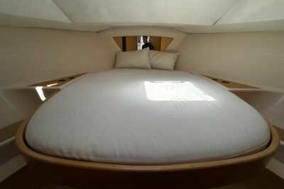 2 cabin motor boat - boat image 15
