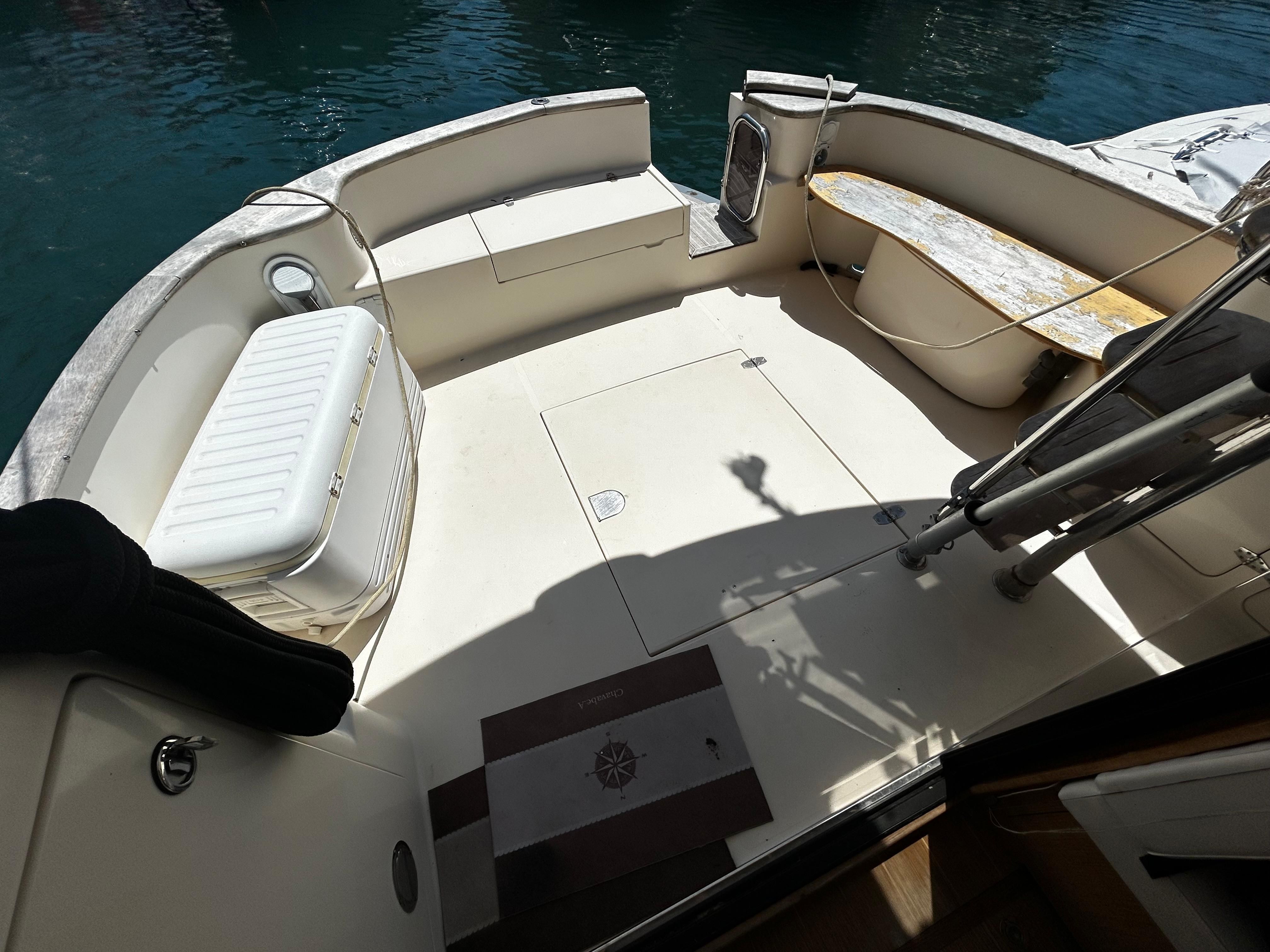 Barca a motore 2 cabine - immagine 5