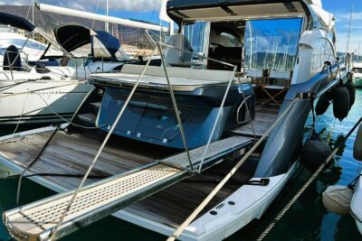 3 cabin 0 guest motor boat in Liguria (Italy) - boat image 6