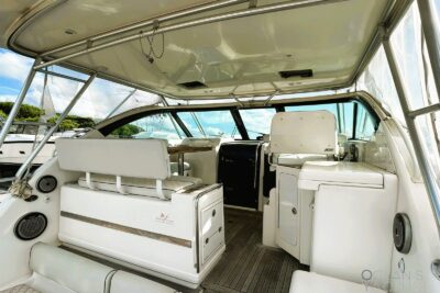 Tiara Yachts 4200 Open 2005 yacht in Liguria (Italy) - image 7