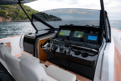 Barca a motore costruito da Pardo Yachts, modello Pardo 50 - foto 8